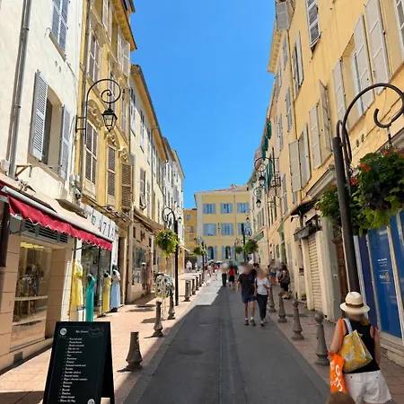 Daire T2 Climatise Au Coeur Du Vieil Antibes